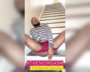 Kinky Rich aka chocliq - 11-11-2020 OnlyFans Video - Im warm and horny at home on the stairs