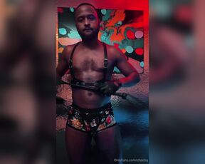 Kinky Rich aka chocliq - 11-17-2023 OnlyFans Video - Strip tease or Male Burlesque U decide