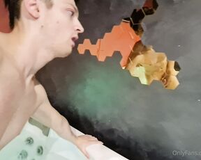 SnauwFlake aka snauwflake - 01-18-2022 OnlyFans Video - Taking good fucking time in Jacuzzi Prendre du bon temps dans le jacuzzi 3 With MatthewFoxBe