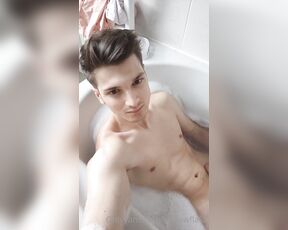 SnauwFlake aka snauwflake - 09-20-2021 OnlyFans Video - I was lonely during the weekend_uk7t