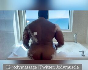 Jodymuscle aka jodymuscle - 11-27-2021 OnlyFans Video - Washing you were here with lol