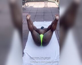 Jodymuscle aka jodymuscle - 09-01-2022 OnlyFans Video - Spending some time on my terrace showing off