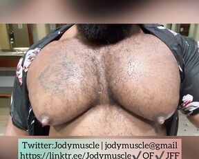 Jodymuscle aka jodymuscle - 10-13-2022 OnlyFans Video - Just took my suction cups off at the gym