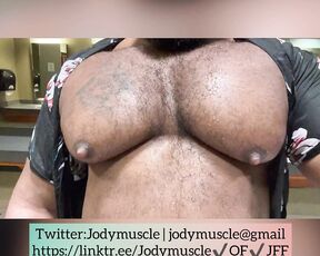 Jodymuscle aka jodymuscle - 10-13-2022 OnlyFans Video - Just took my suction cups off at the gym