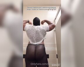 Jodymuscle aka jodymuscle - 01-19-2023 OnlyFans Video - Hiding out in the back stall