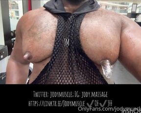 Jodymuscle aka jodymuscle - 06-08-2023 OnlyFans Video - Look how big they arewho gonna cum on them and lick it off