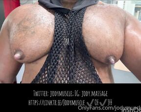 Jodymuscle aka jodymuscle - 06-08-2023 OnlyFans Video - Look how big they arewho gonna cum on them and lick it off