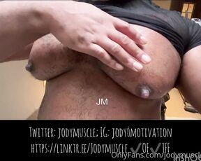 Jodymuscle aka jodymuscle - 01-06-2024 OnlyFans Video - How are these nips