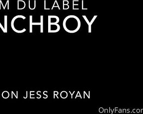 CRUNCHBOY OFFICIAL aka jess_crunchboy - 02-23-2023 OnlyFans Video - 2954 hidden webcam in backroom with valentino used by his boy friend