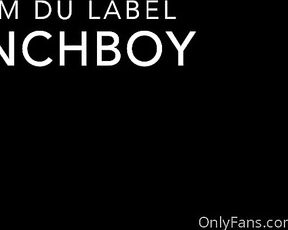 CRUNCHBOY OFFICIAL aka jess_crunchboy - 05-30-2023 OnlyFans Video - 2834 so good to suck and used by 2 sexy straight boys curious