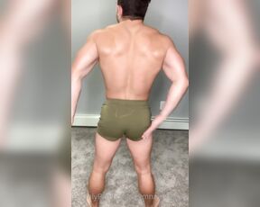 Gymnastkid589 aka gymnastkid589 OnlyFans - Yall have been waiting for a vid like this ) who likes the recent gains