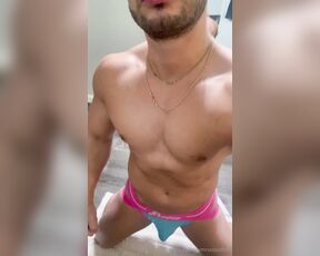 Gymnastkid589 aka gymnastkid589 OnlyFans - I bet you wanna pound my tight hole