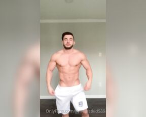 Gymnastkid589 aka gymnastkid589 OnlyFans - The flexing vid yall wanted )