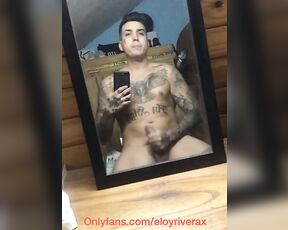 Eloy Rivera aka eloyriverax OnlyFans - Miren que dura tengo la pija y como hablo bien sucio para ustedes mientras gimo bien