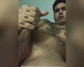 Eloy Rivera aka eloyriverax OnlyFans - Paja de Lujo con preservativo), gemidos y mucha lechita Jerking Off with condom), moans and