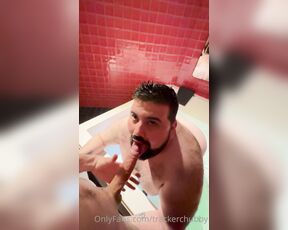 Chaser&chubby‍‍‍ aka trackerchubby - 07-18-2023 OnlyFans Video - POV the chubby its waiting for you at the hot tub