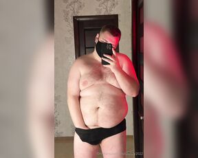 ChubbyAlex aka chubbyboy2022 - 04-09-2024 OnlyFans Video - A selection of hot photos and videos And some content for foot lovers