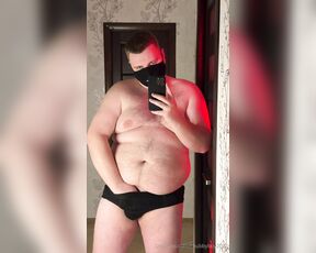 ChubbyAlex aka chubbyboy2022 - 04-09-2024 OnlyFans Video - A selection of hot photos and videos And some content for foot lovers