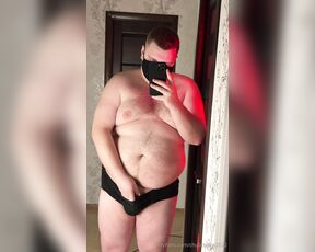 ChubbyAlex aka chubbyboy2022 - 04-09-2024 OnlyFans Video - A selection of hot photos and videos And some content for foot lovers