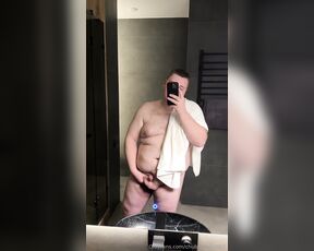 ChubbyAlex aka chubbyboy2022 - 12-15-2023 OnlyFans Video - After a hot shower, shaking my dick for you