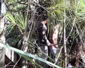 Esteban aka fuchsbau87 - 03-20-2024 OnlyFans Video - Iba tranquilo caminando por el bosque cuando de repente me encuentro dos chicos pasando bueno