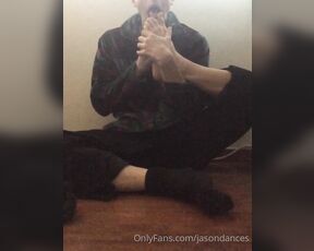 Jasondances aka jasondances - 04-11-2021 OnlyFans Video - My feet need some fresh air