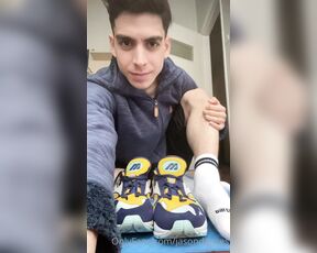 Jasondances aka jasondances - 03-23-2022 OnlyFans Video - I had a sneaker  request I hope you enjoy_9kng