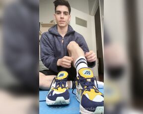 Jasondances aka jasondances - 03-23-2022 OnlyFans Video - I had a sneaker  request I hope you enjoy_9kng