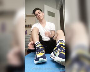 Jasondances aka jasondances - 03-23-2022 OnlyFans Video - I had a sneaker  request I hope you enjoy_9kng