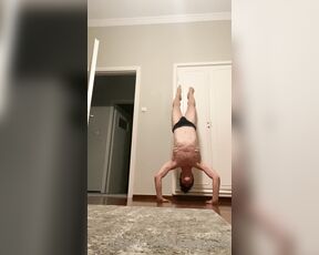 Jasondances aka jasondances - 06-15-2023 OnlyFans Video - Handstanding