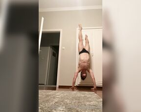 Jasondances aka jasondances - 06-15-2023 OnlyFans Video - Handstanding