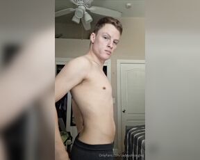 Zaddy shlong leg aka zaddyshlongleg - 06-10-2024 OnlyFans Video - How my body looks nowadays  still tryna get that ass phat