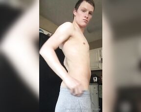 Zaddy shlong leg aka zaddyshlongleg - 11-29-2023 OnlyFans Video - A short clip of me shaking my ass again  havent seen my own backside in