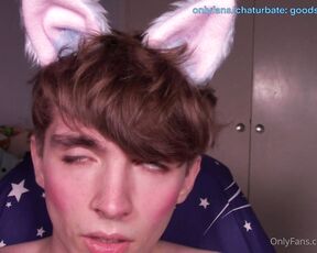 Bedheadboy aka goodshyboy - 08-23-2021 OnlyFans Video - Eye contact cute boy x