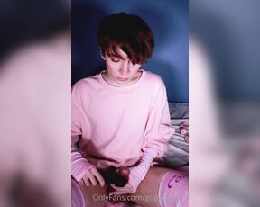 Bedheadboy aka goodshyboy - 10-02-2021 OnlyFans Video - portrait pink boy edges x