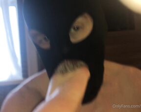 Master Max aka newmastermax - 05-22-2022 OnlyFans Video - Some guys just love the taste of my sweaty feet, toes and ass  oh wait