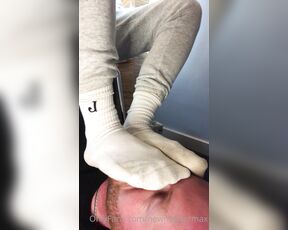 Master Max aka newmastermax - 10-31-2022 OnlyFans Video - So helpless under my sneakers and stinky socks while I eat my McDonalds mmmm slavejake_6wb1