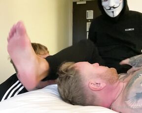 Master Max aka newmastermax - 12-06-2023 OnlyFans Video - Too boyfriends sucking my socks and feet