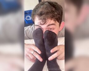 Master Max aka newmastermax - 08-28-2024 OnlyFans Video - Jeez why socks and feet were so ripe here my feet just got baked in my