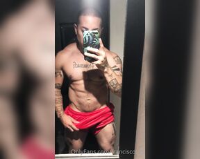 Máster Fco aka fcotopmaster - 10-29-2020 OnlyFans Video - Listening to Drab Majesty and playing around