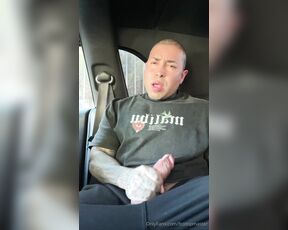 Máster Fco aka fcotopmaster - 04-16-2024 OnlyFans Video - Me la jalas en el carro