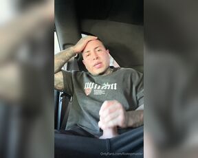 Máster Fco aka fcotopmaster - 04-16-2024 OnlyFans Video - Me la jalas en el carro