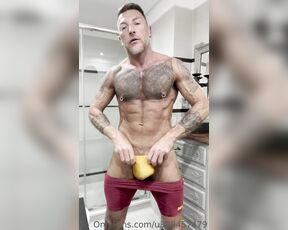 Abfabspandex Rubberleatherside aka u329457479 - 06-21-2023 OnlyFans Video - Horny after the gym, playing in my red tight and cuming in my yellow thong