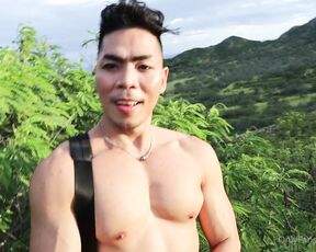 Rhum808 aka rhum808 - 04-01-2021 OnlyFans Video - Jerking off while hiking