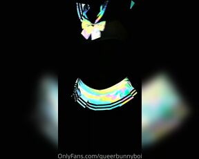 Queerbunnybabe aka queerbunnybabe - 10-22-2020 OnlyFans Video - Mom come pick me up Im scared of the horny ghost boi_uspb