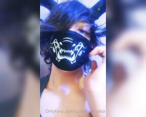 Queerbunnybabe aka queerbunnybabe - 10-28-2020 OnlyFans Video - What a pretty demon girl Give me lots of kisses