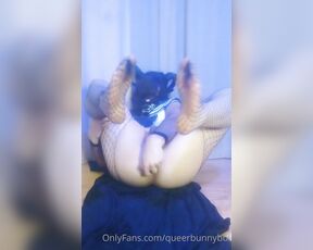 Queerbunnybabe aka queerbunnybabe - 10-29-2020 OnlyFans Video - Tame the beast