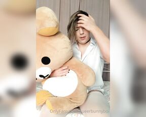 Queerbunnybabe aka queerbunnybabe - 04-23-2021 OnlyFans Video - Love and cuddles