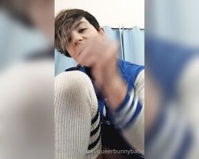 Queerbunnybabe aka queerbunnybabe - 11-24-2021 OnlyFans Video - Good vibes for the time of year