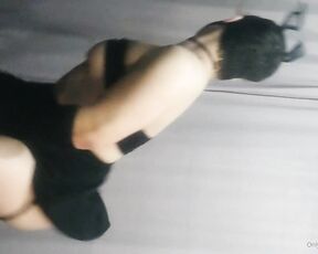 Queerbunnybabe aka queerbunnybabe - 04-07-2020 OnlyFans Video - Squeeze my tits until I moan